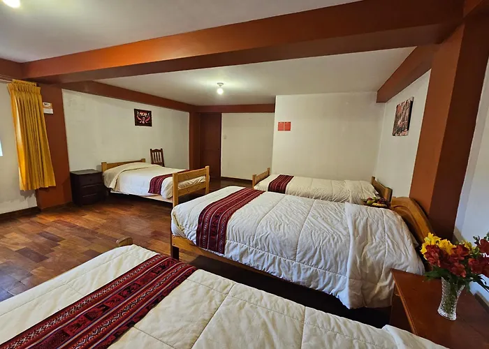Con Vista A La Ciudad Santa Ana Gasthof 3*